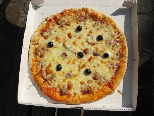 Barr2011 015Pizza